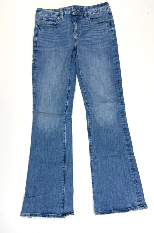 155 Women's American Eagle Size 8 long Kick Boot