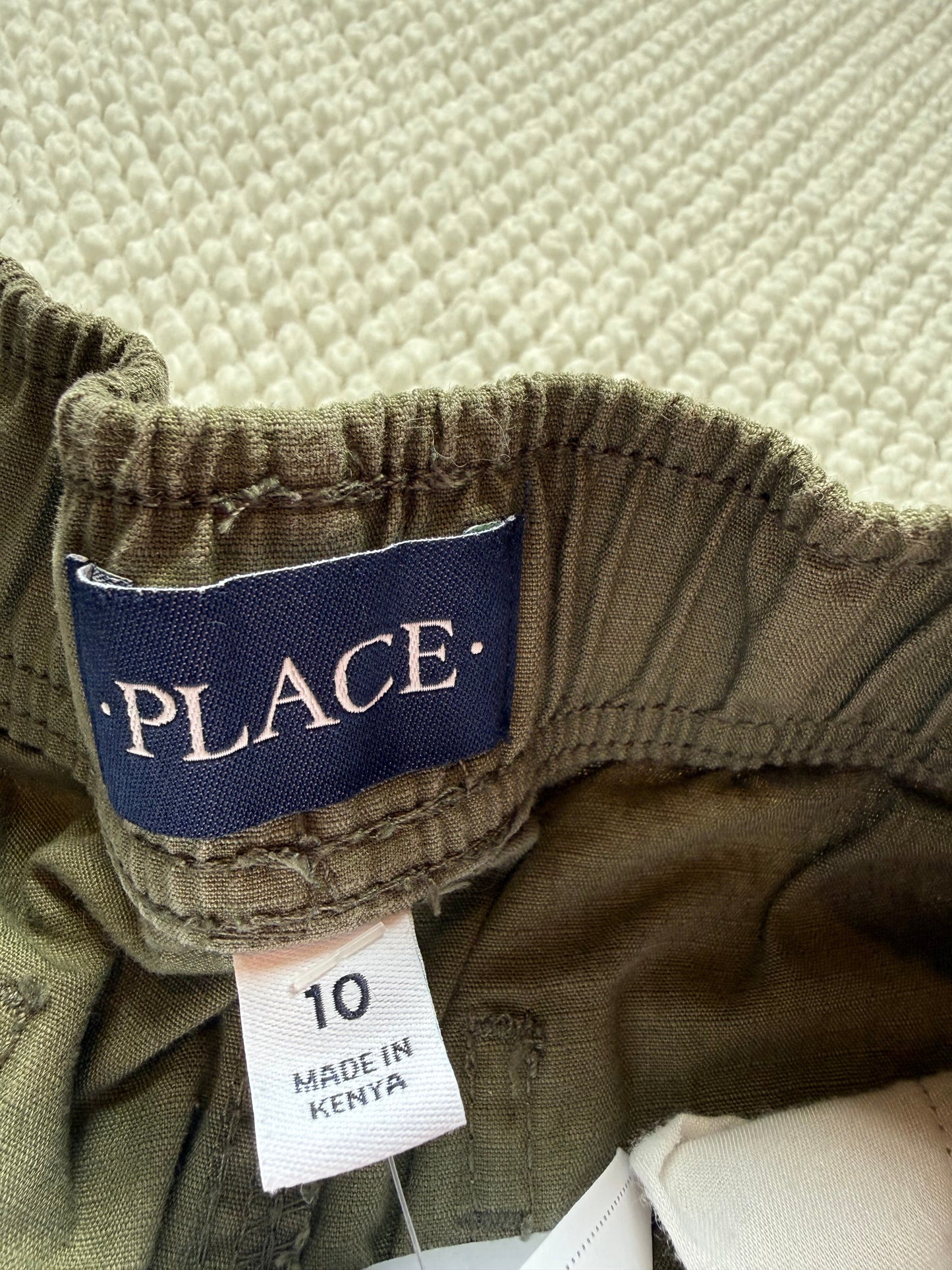 136 EUC olive green cargo shorts childrens place 10