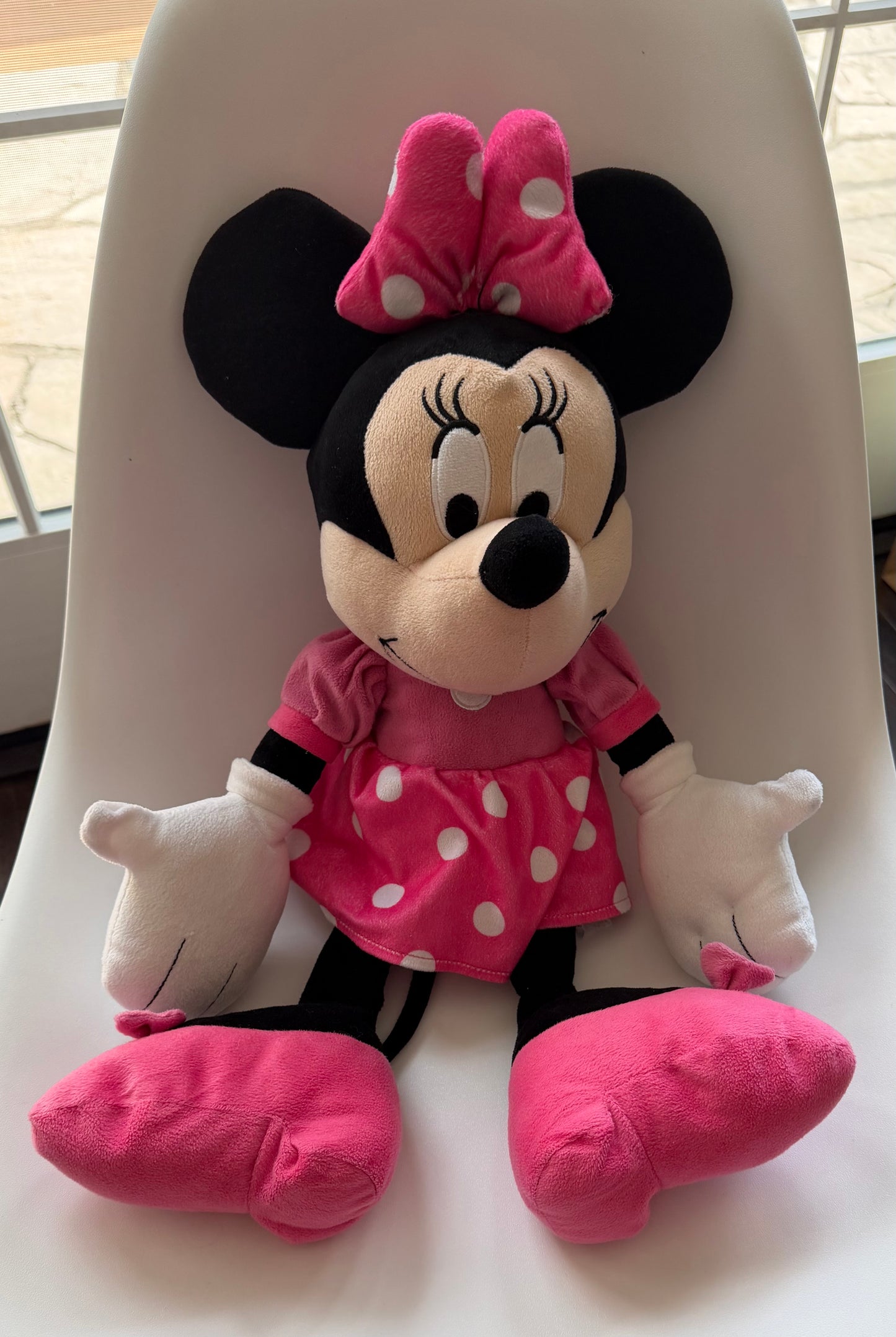 #117, Mickey, Minnie, and Goofy stuffed animals, EUC