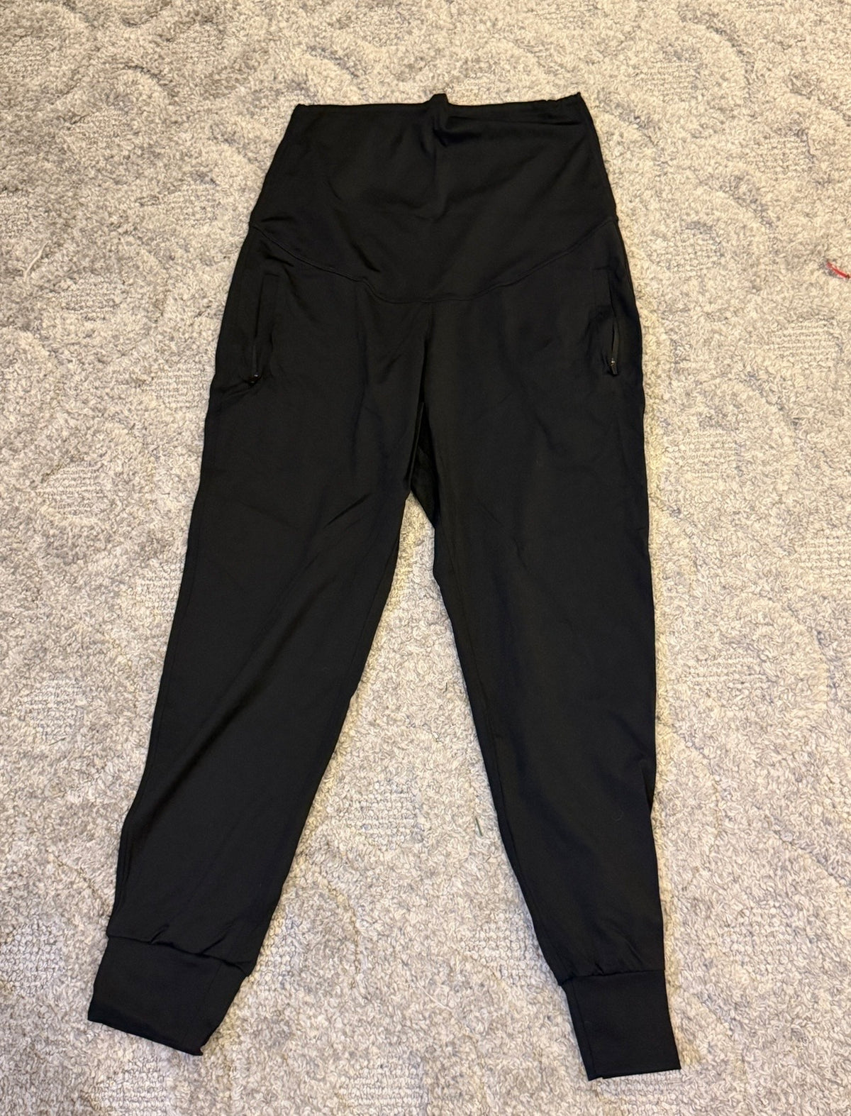 16 - Amazon Brand Maternity Joggers - Large