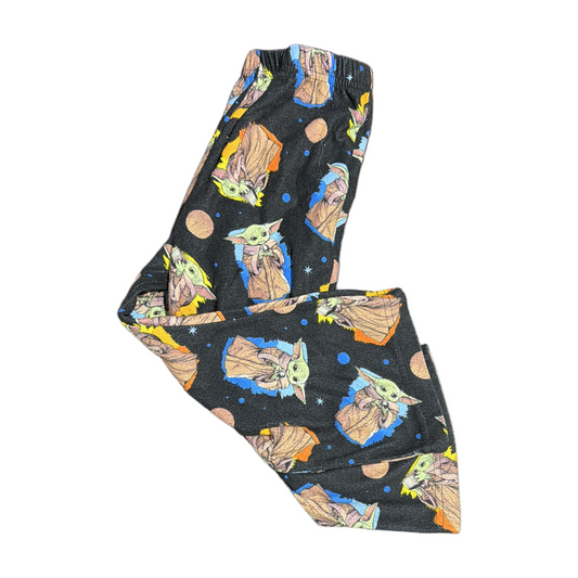 77 -  Baby Yoda sz 4 flannel pants (match in 6)