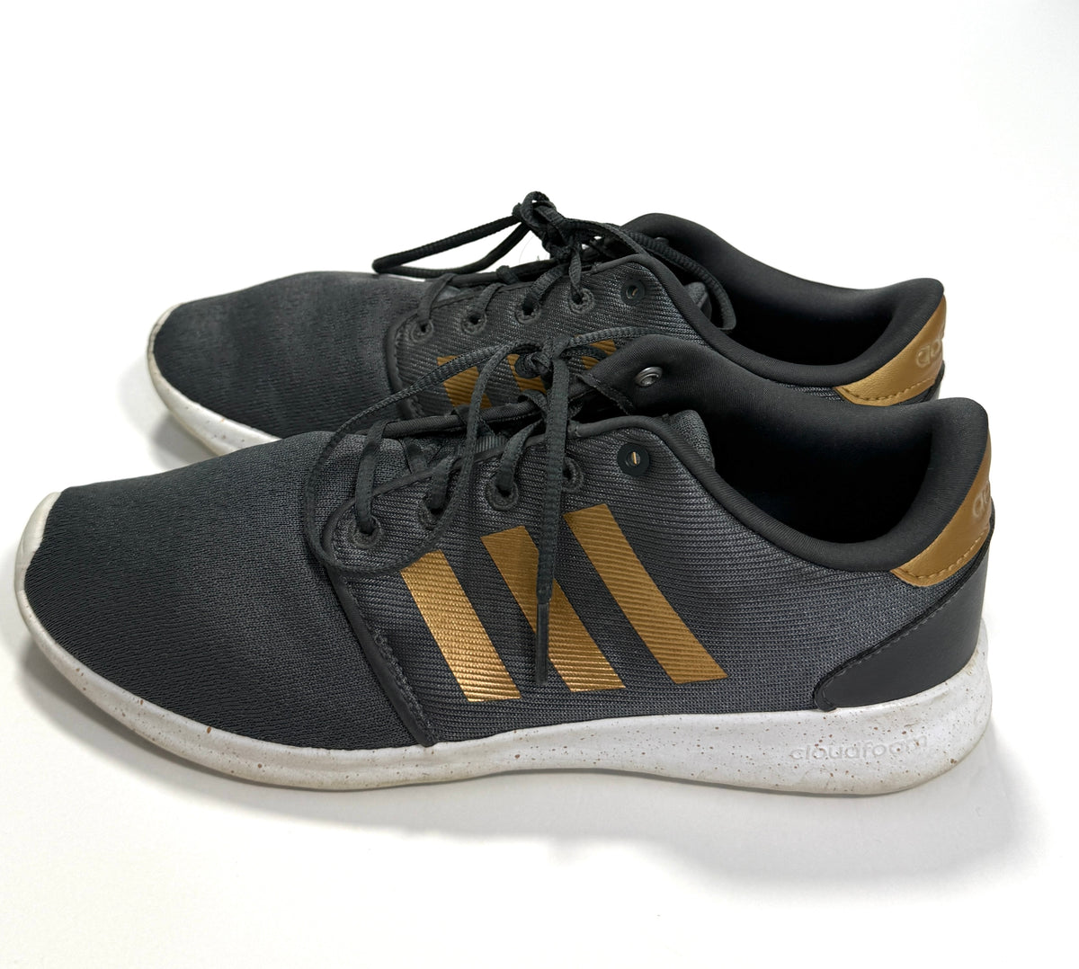 155 Women's Size 9 Adidas Grey/Gold Sneakers