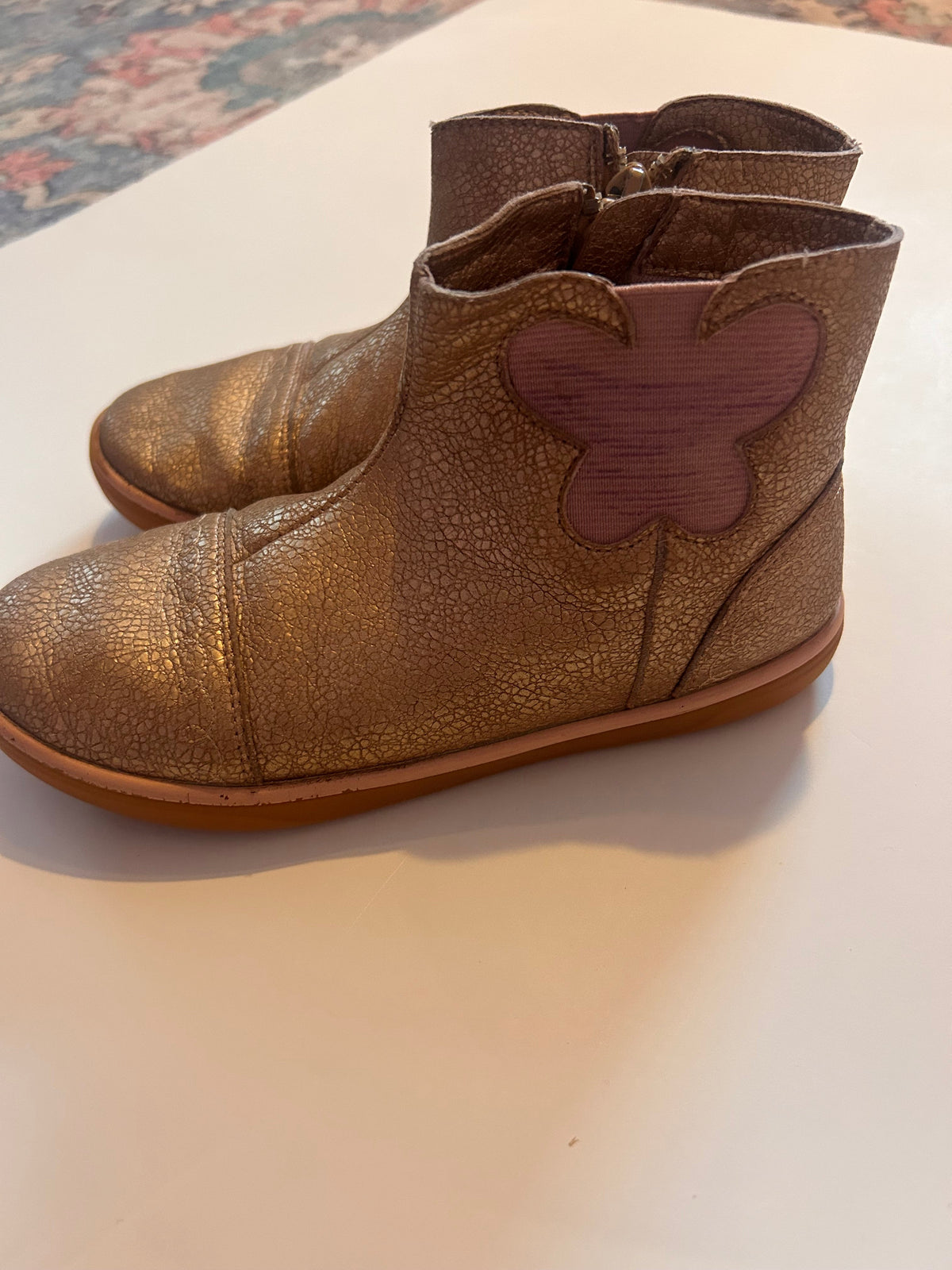 #56 Livie and Luca size 13M girls gold boots with pink detail VGUC