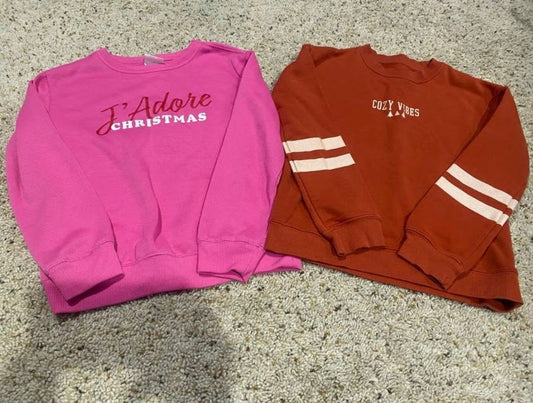 Seller #121 Girls size 8 Christmas/Winter sweatshirts (2)