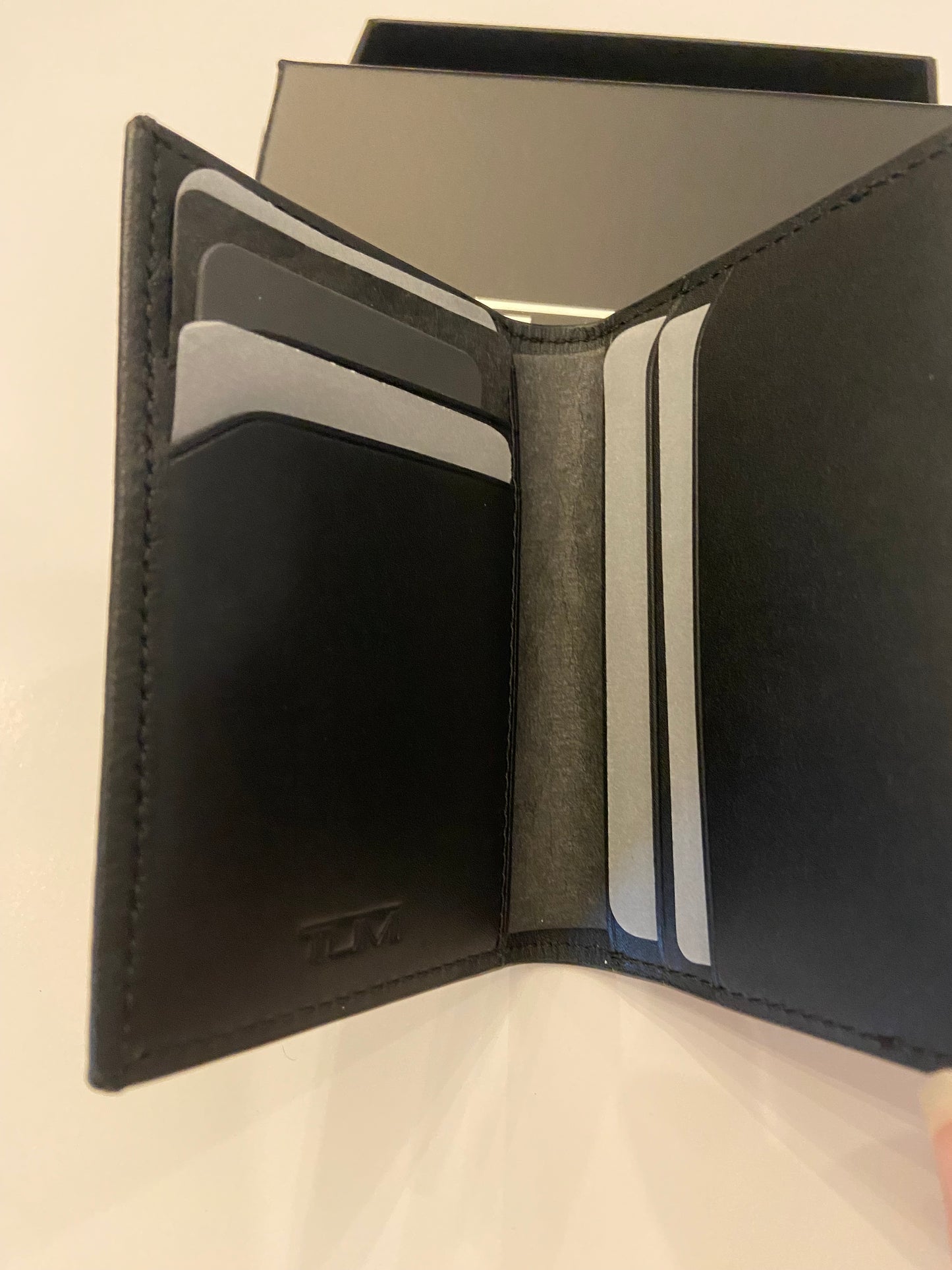 NEW TUMI Nassau Folding Card Case, Men's Wallet