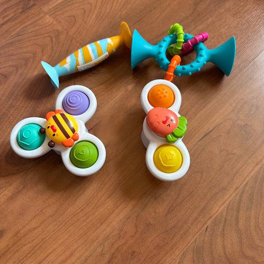 Baby suction toys