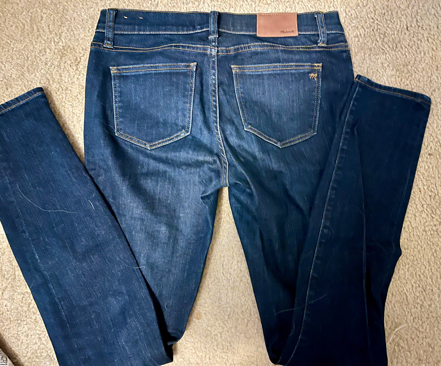 Madewell women’s size 27 skinny skinny dark wash jeans