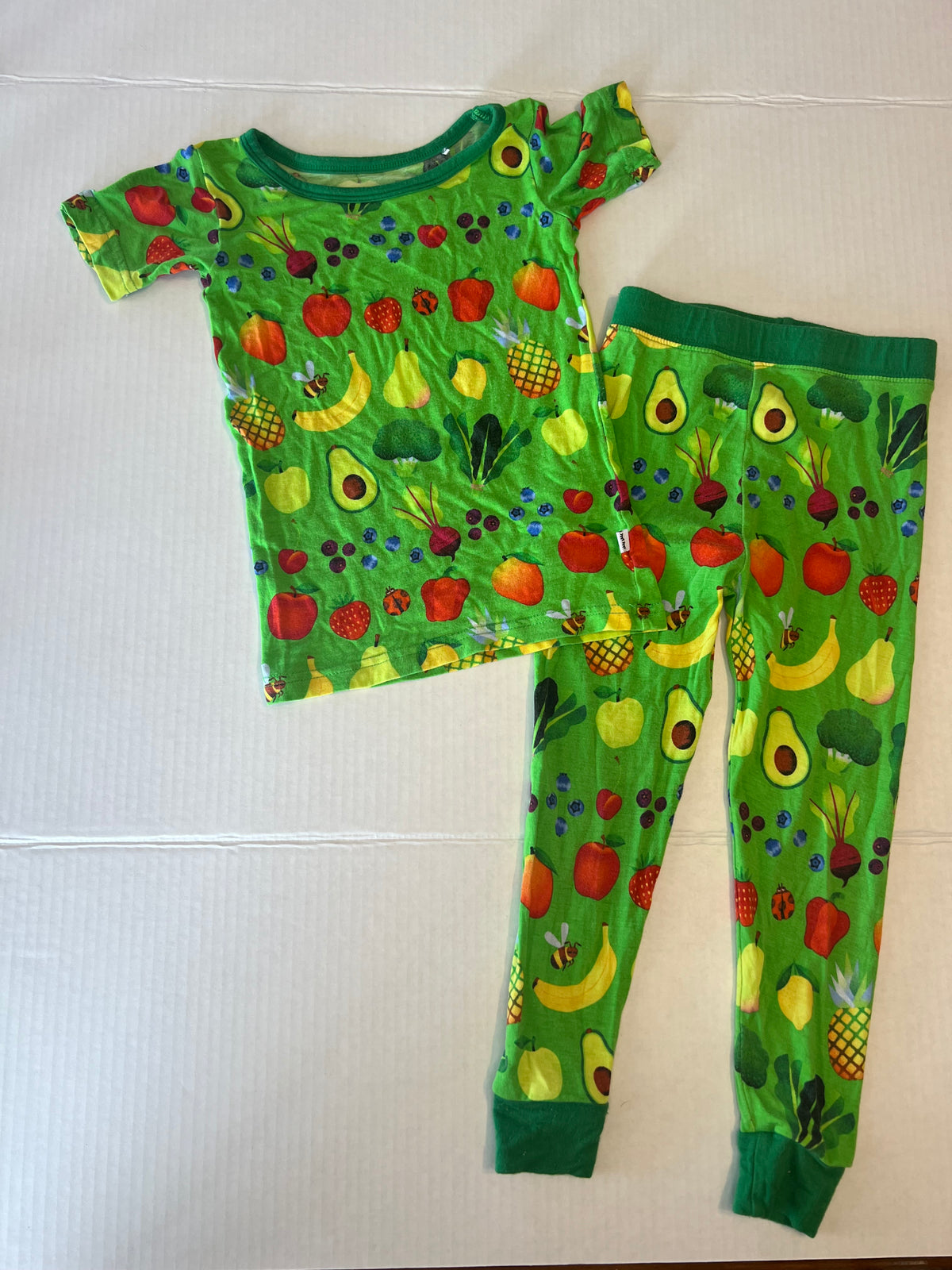 #180 Little Sleepies boy or girl size 18-24 months fruits and veggies short sleeve and pants set