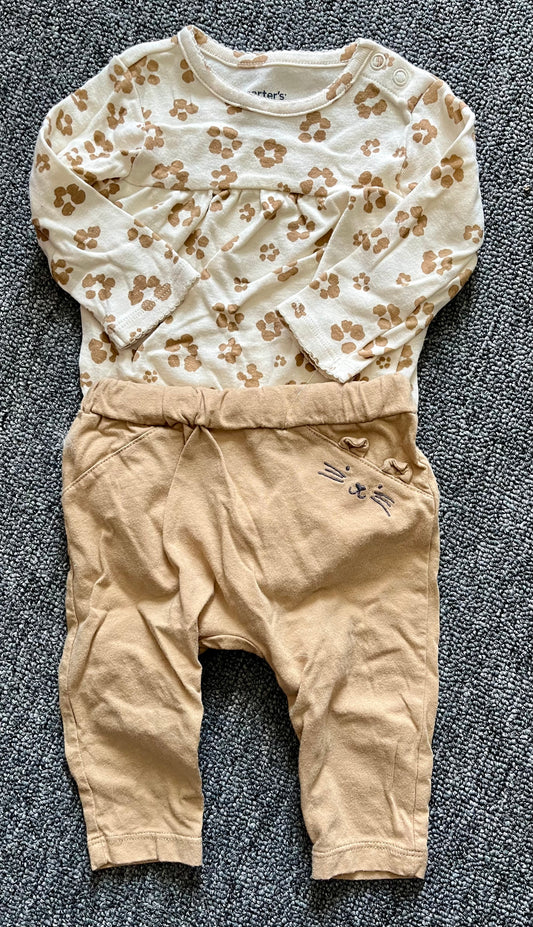 Carters girls 6 month tan and leopard outfit