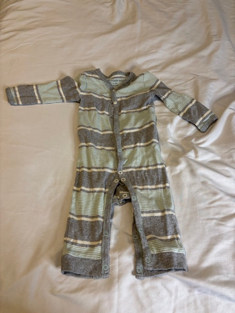 #210 Burt's Bees Baby Boy Outfit, size 0-3 months, "teal & grey"