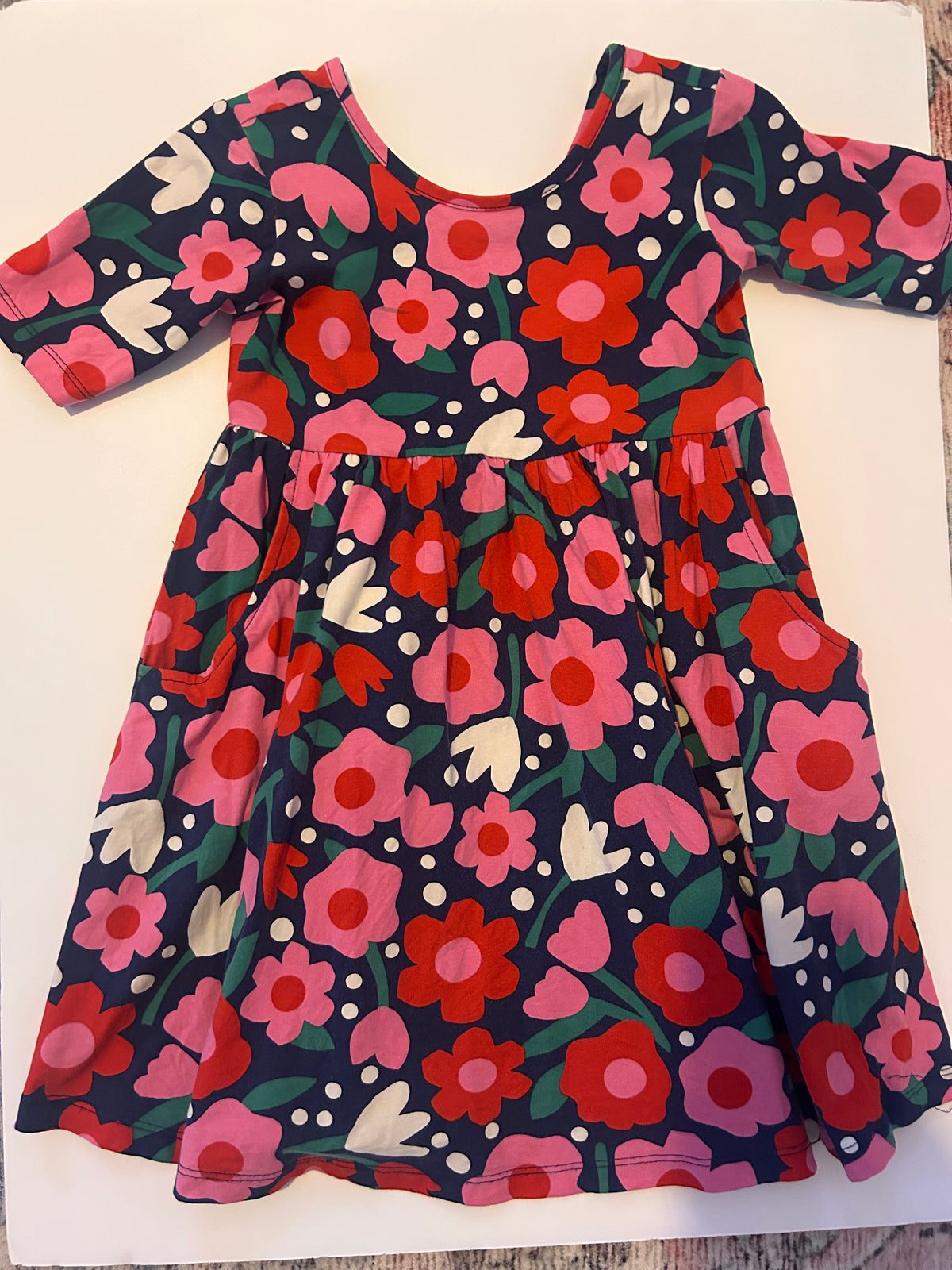 #56 Hanna Andersson size 6-7 short sleeve floral dress