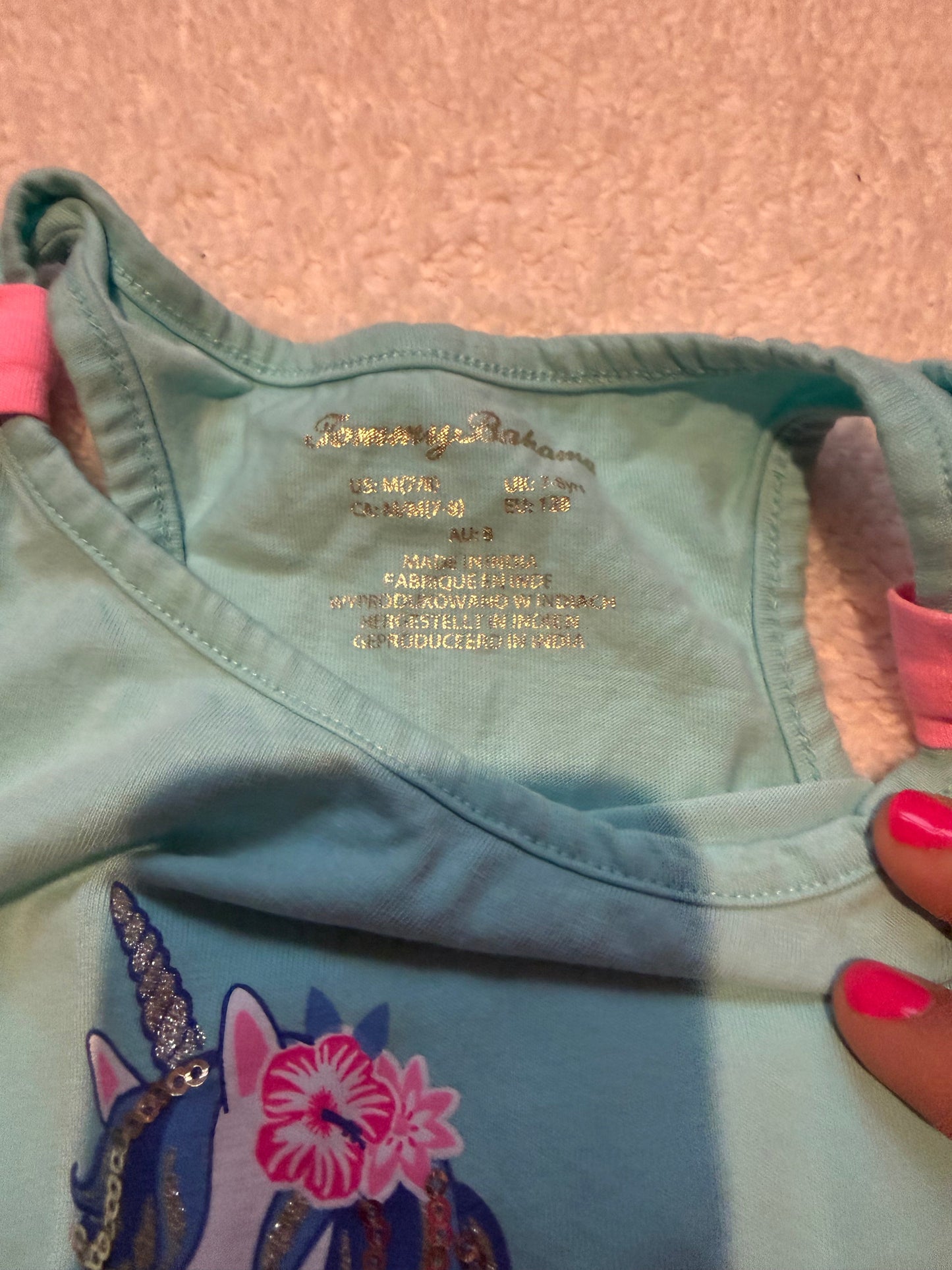 136 EUC Tommy Bahama Girls tank M (7/8)