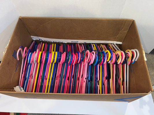 #156 Set of 75 toddler size colorful plastic hangers