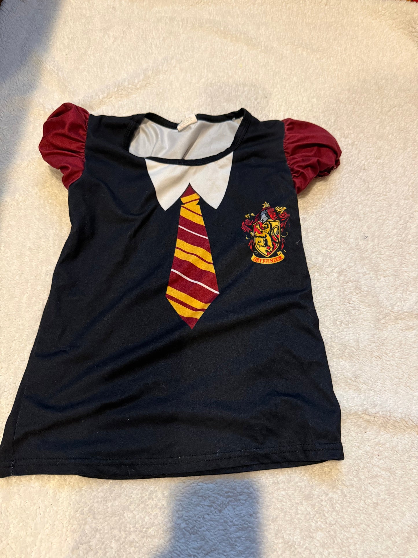 136 EUC Harry Potter Shirt Size: 6/7