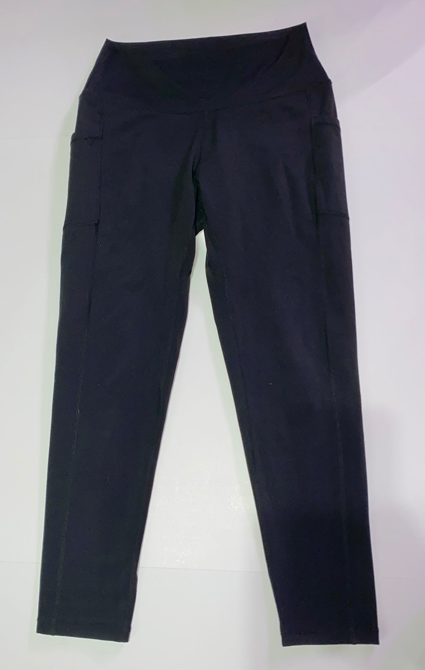 Colorfulkoala black leggings w/ pockets women's size L