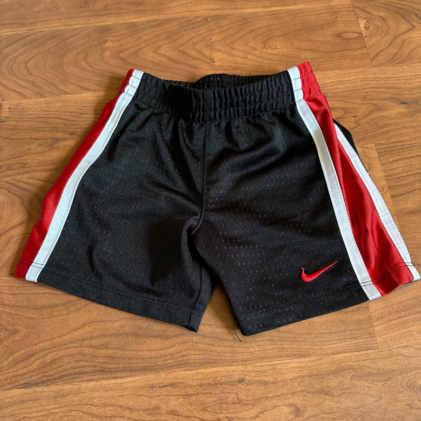 12M Nike Black Red Shorts