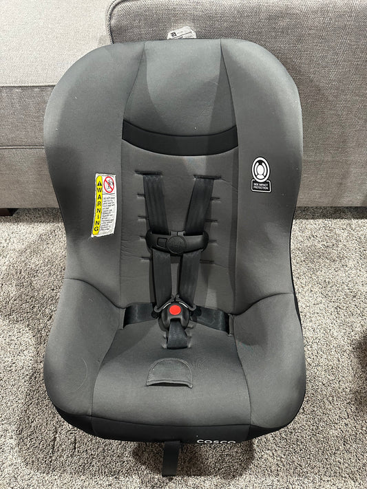 #160 Cosco Scenera travel car seat - used 2x - good through June 2028