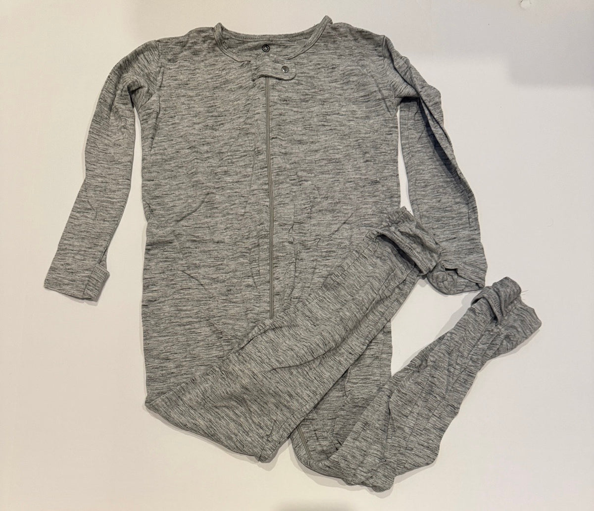 #41 |  5T Babybreeze FOOTLESS thin onesie Pajamas, boy or girl