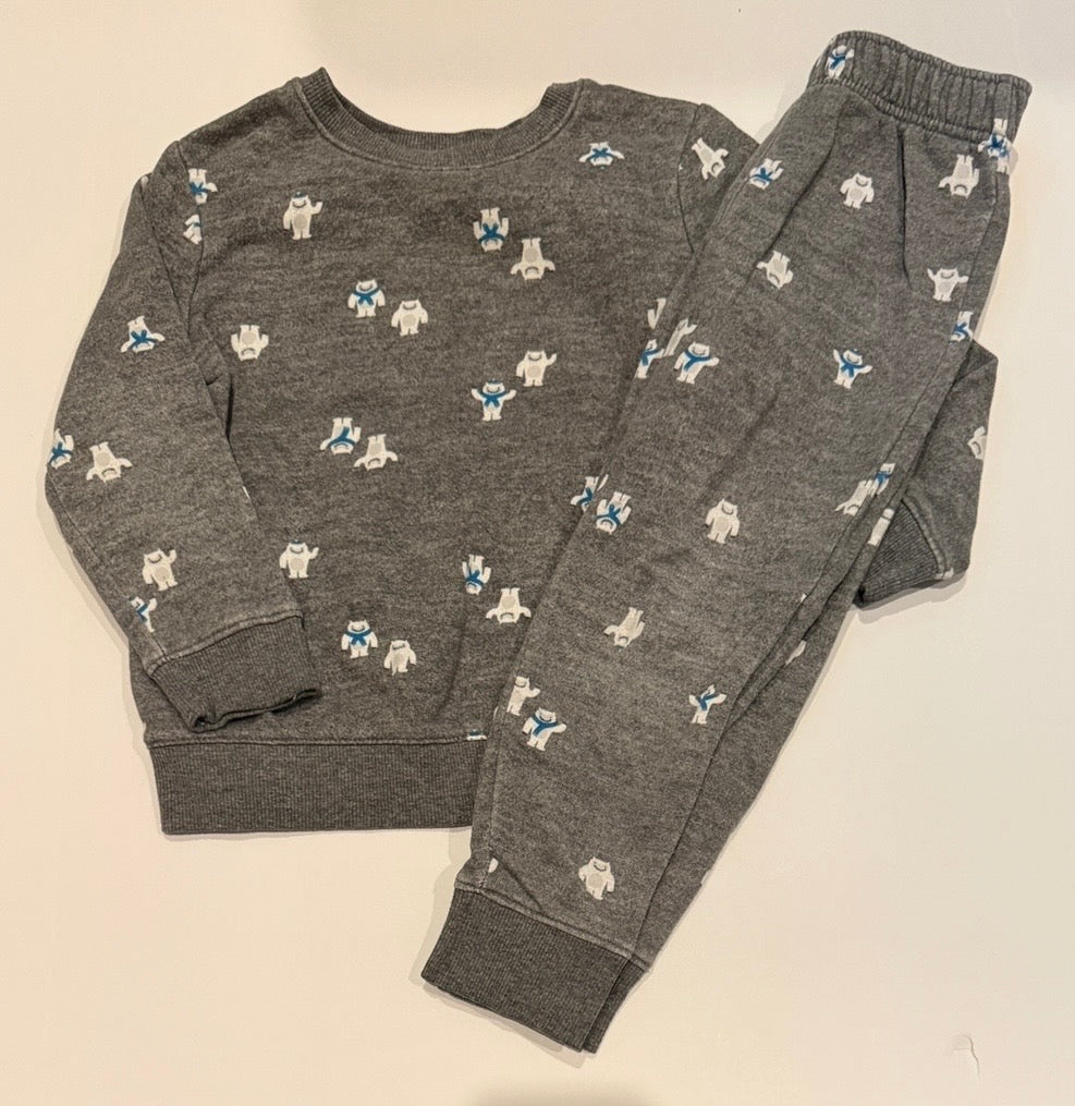 #41 |  4T Cat & Jack Yeti Pajama set, boy or girl