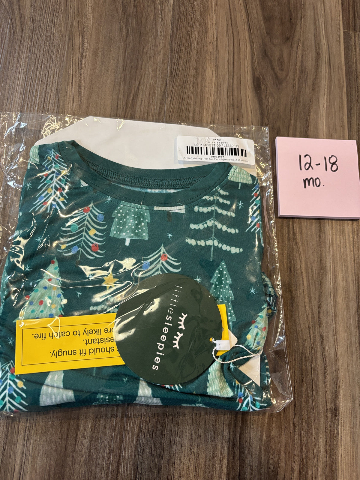 #138 - 12-18 Mo  NWT Bamboo (Little Sleepies) Green Twinkling Trees PJs