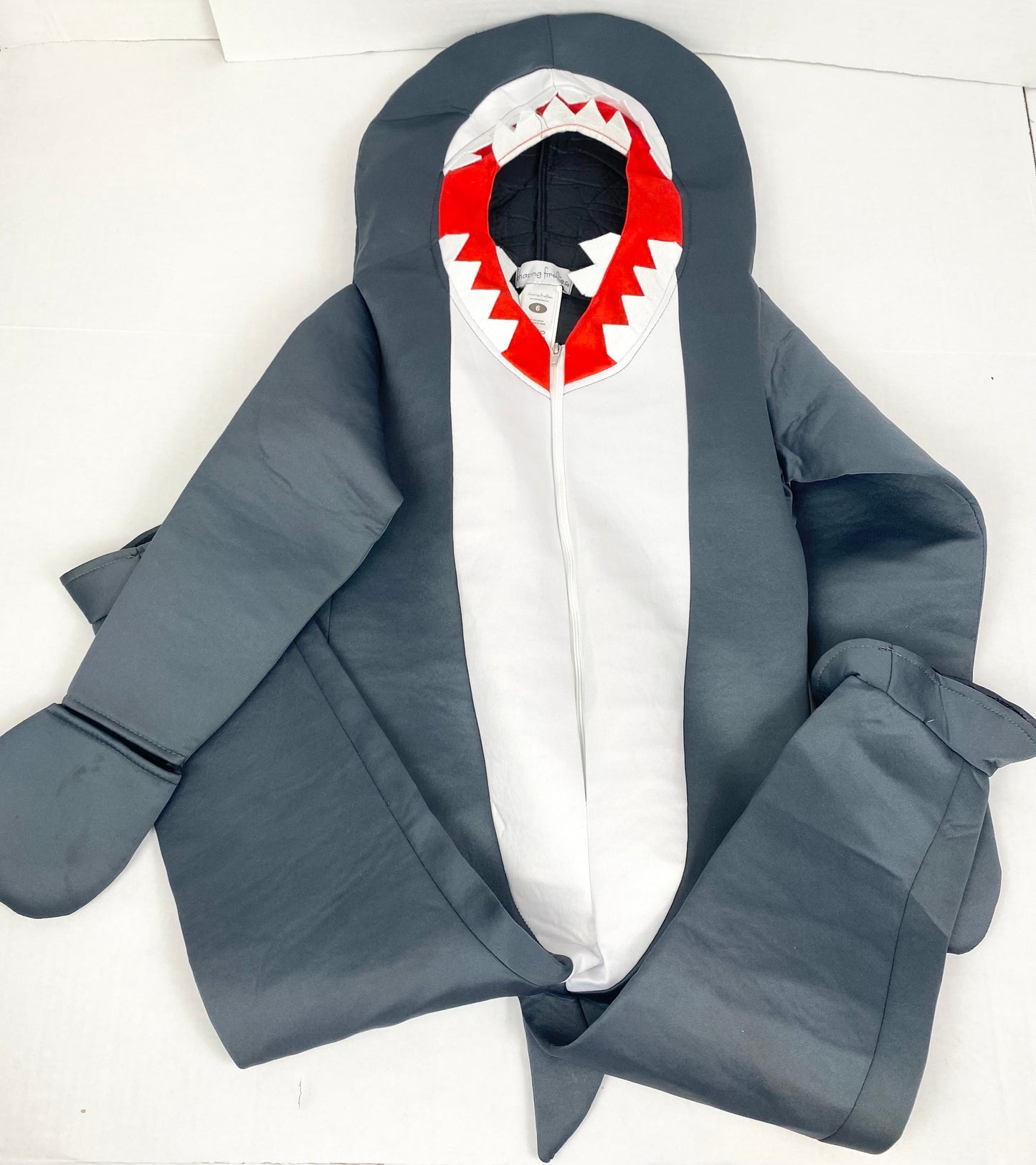 #14 Costumes-Boys or Girls 5/6 Great White Shark Costume-Chasing Fireflies Brand