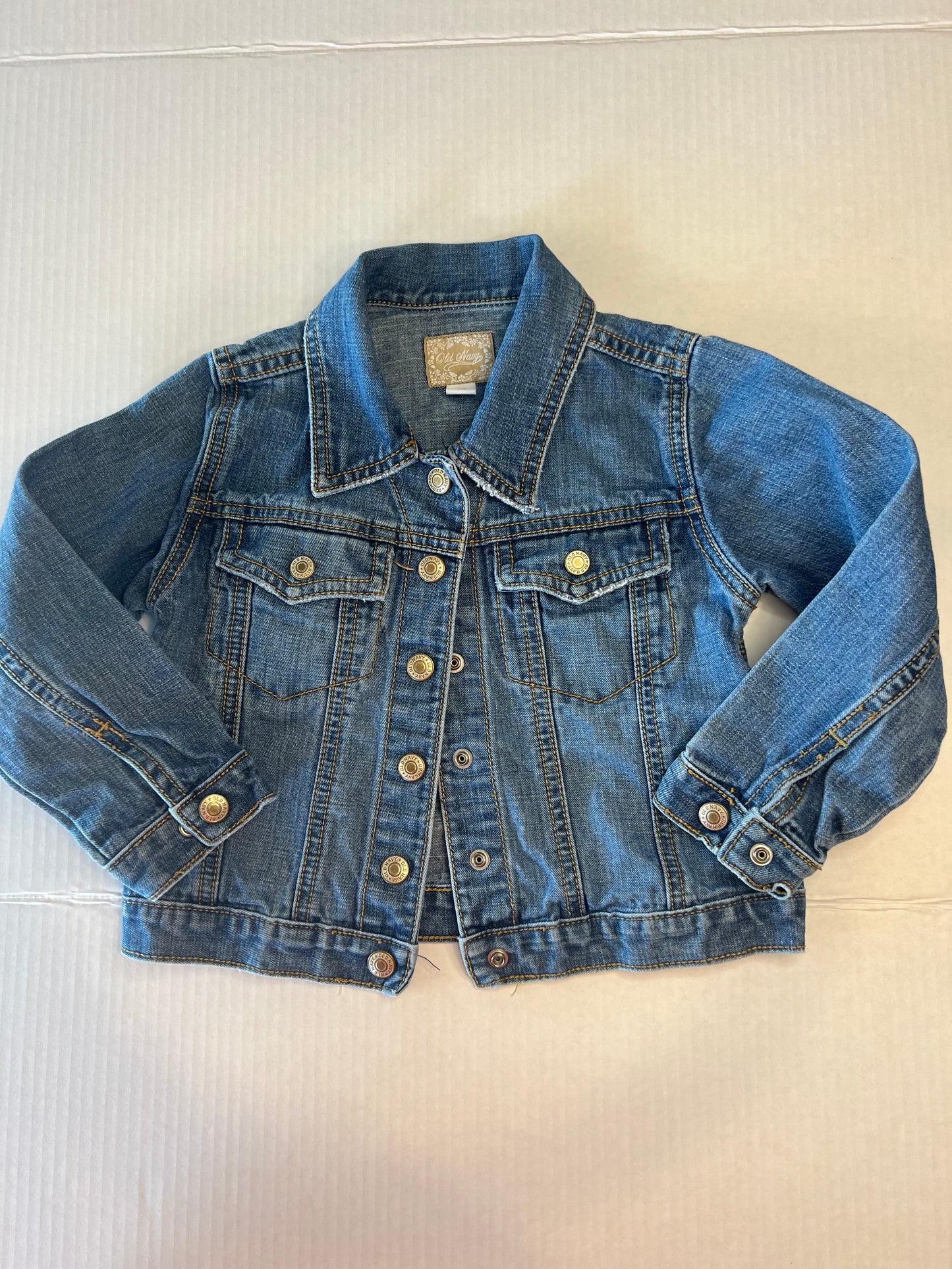 #156 Old Navy girls size 4T jean jacket