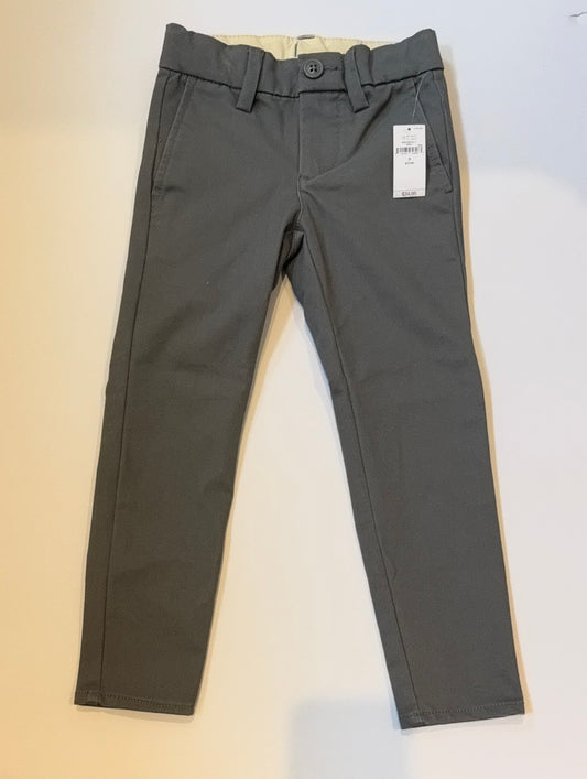 #41 |  5 Slim NWT GAP Pants, boys