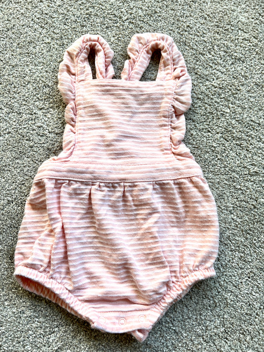 Girls 3-6 mo summer outfit, VGUC