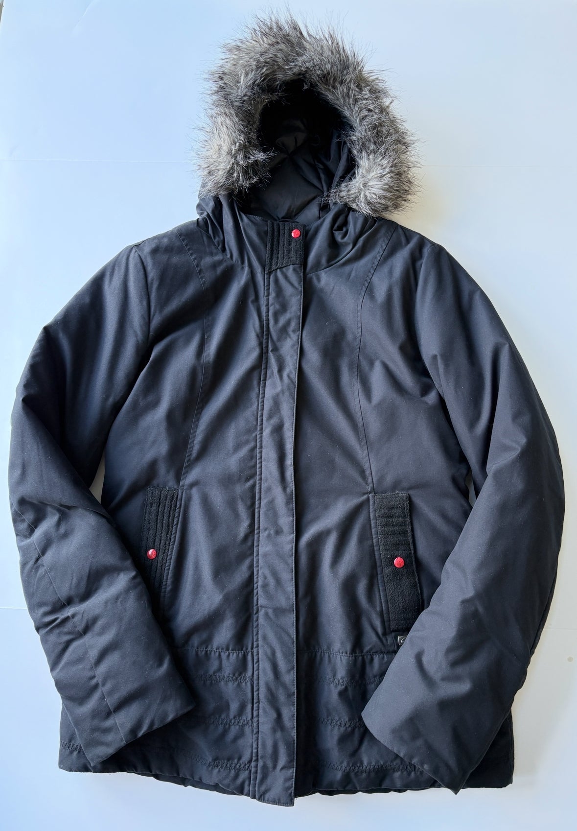 Seller # 105 - Women's Medium Oakley Black Parka GUC