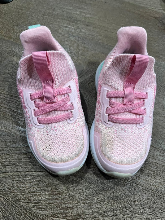 Seller #55 All in Motion Target Size 6 toddler girls gym shoes