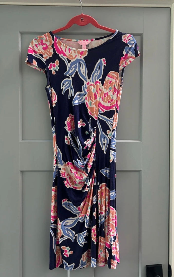 136 EUC XS women’s Lilly pulitzer floral dress