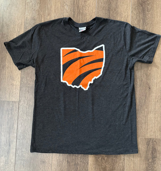 #173-Bengals t-shirt men's size XL (see description)