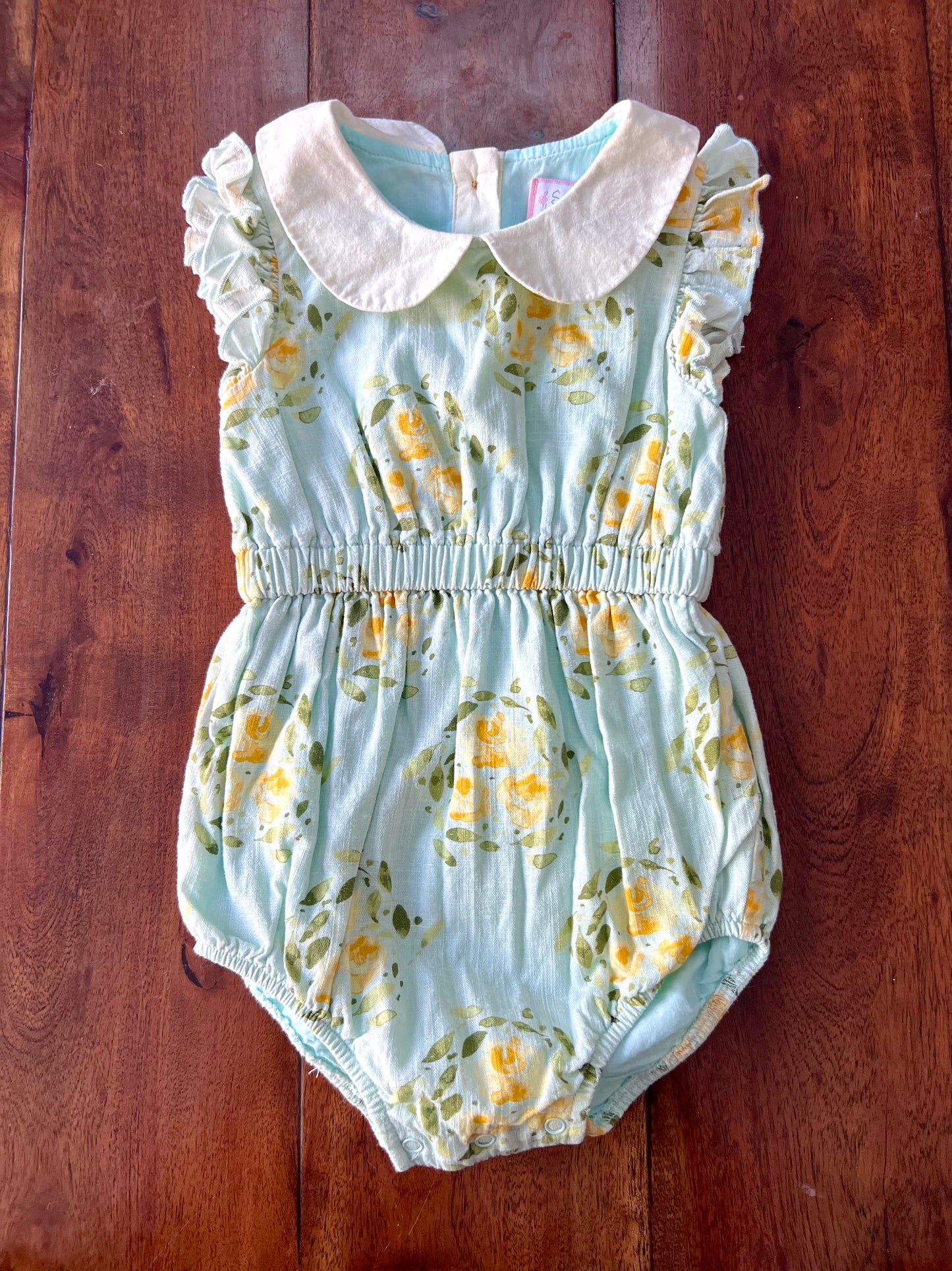 3T Sweethoney bubble romper, light blue with yellow floral and Peter Pan collar. EUC (possibly new without tags).