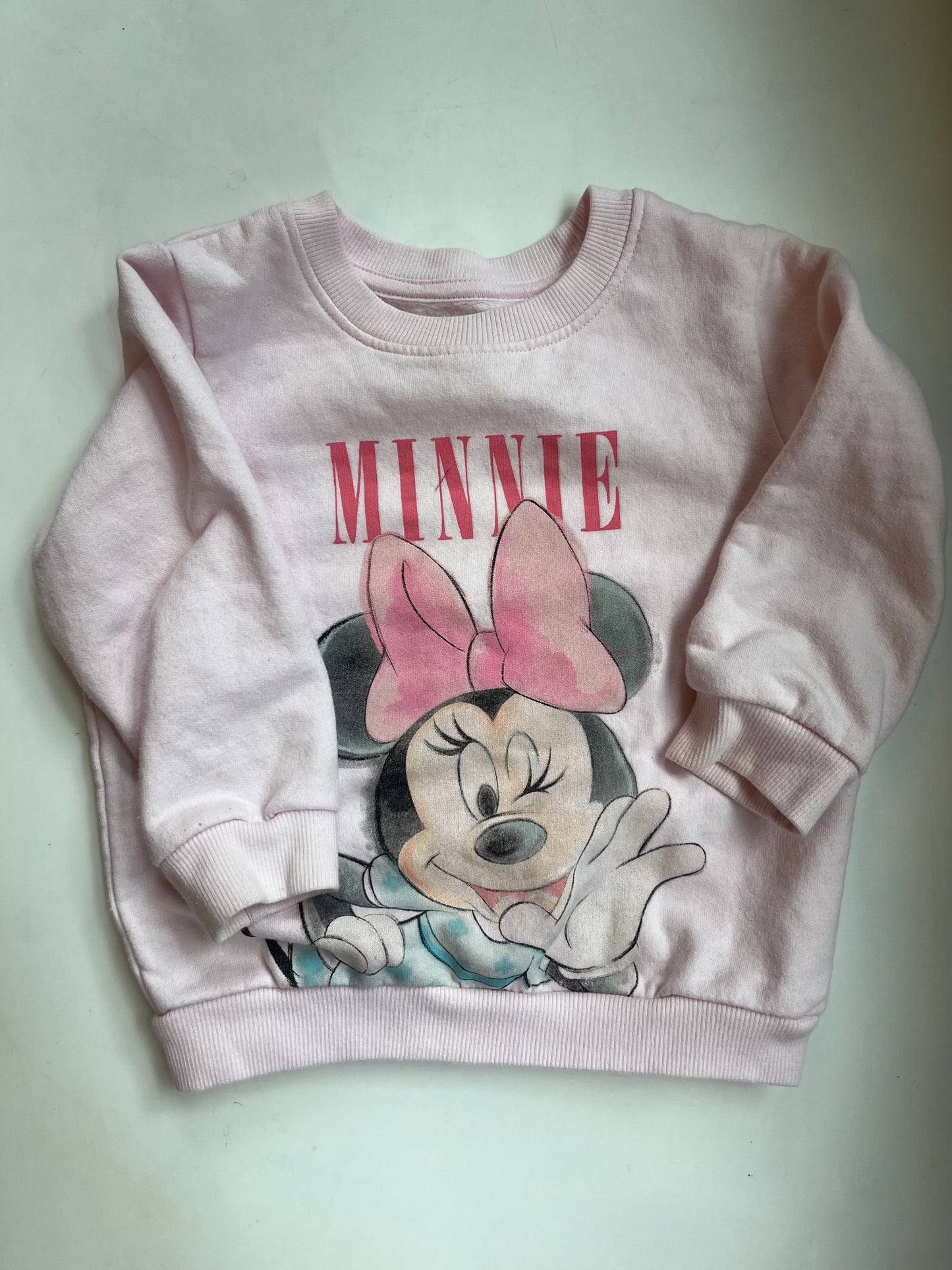 Seller #20 2T Minnie Mouse sweatshirt