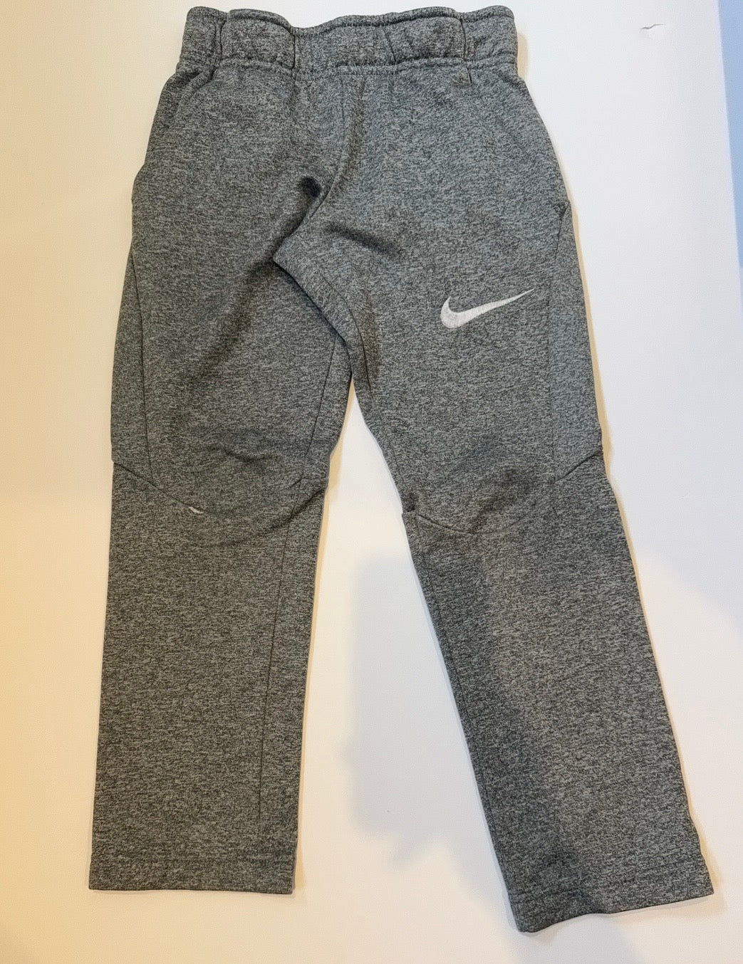 #41 |  XS(6/7) Nike Dri-Fit Pant, boys *see pic with tiny hole
