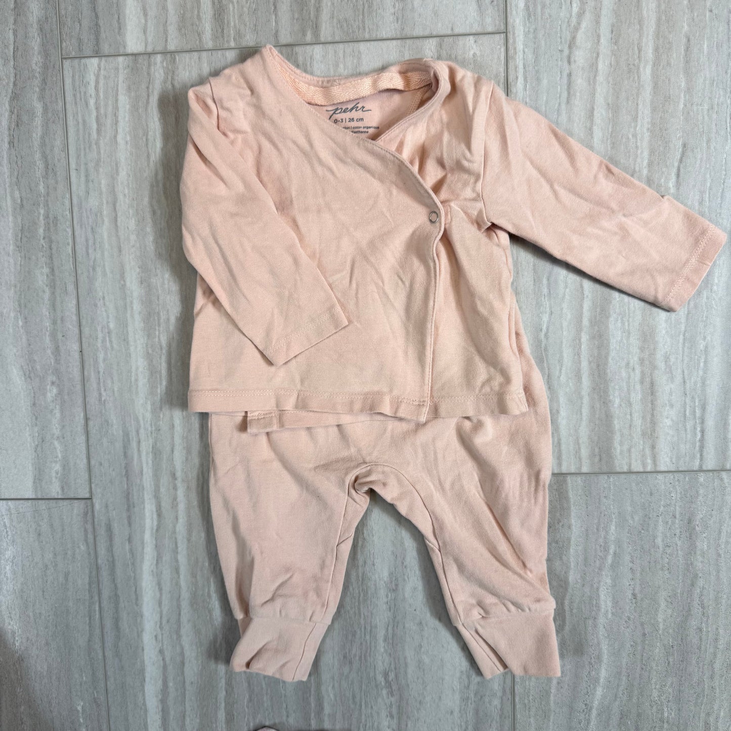 #17 REDUCED Pehr Organic Cotton Long Sleeve Wrap + Pants Set in Pink Size 0-3mo