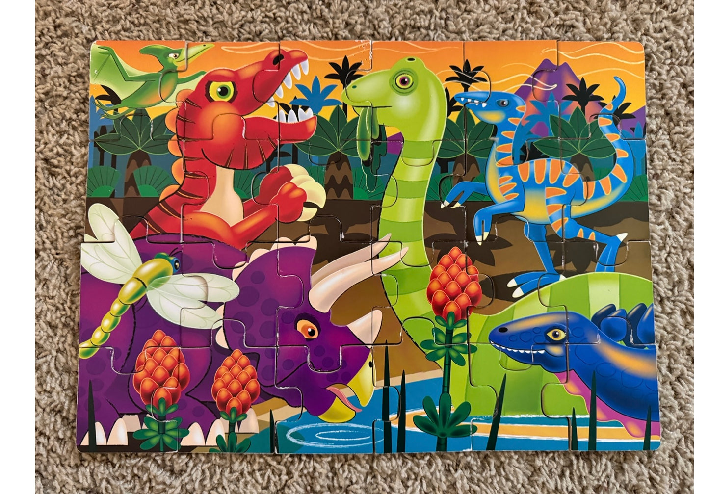 #34 Dino puzzle 24 piece