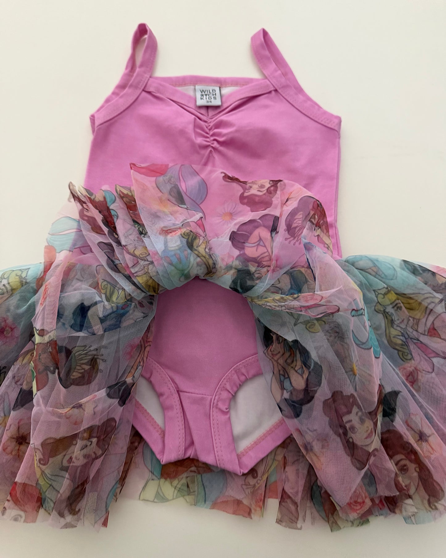 #117, Girls 4T, Wild Rich Kids pink princess, EUC
