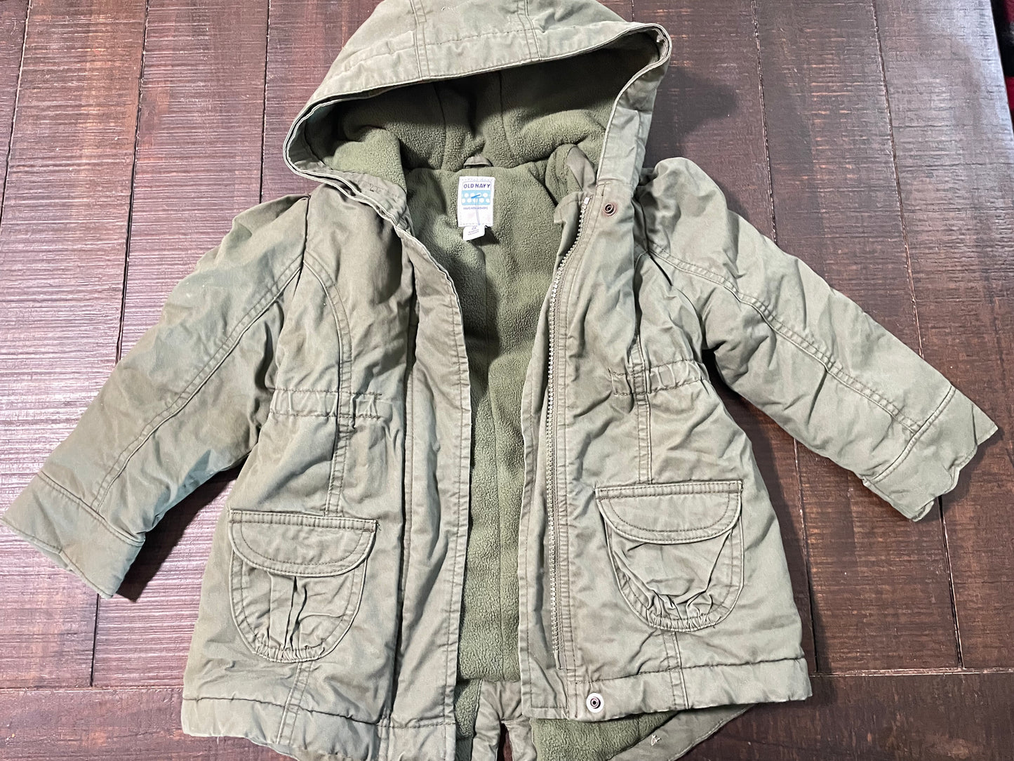 Seller #121 Girls Old Navy 4t coat