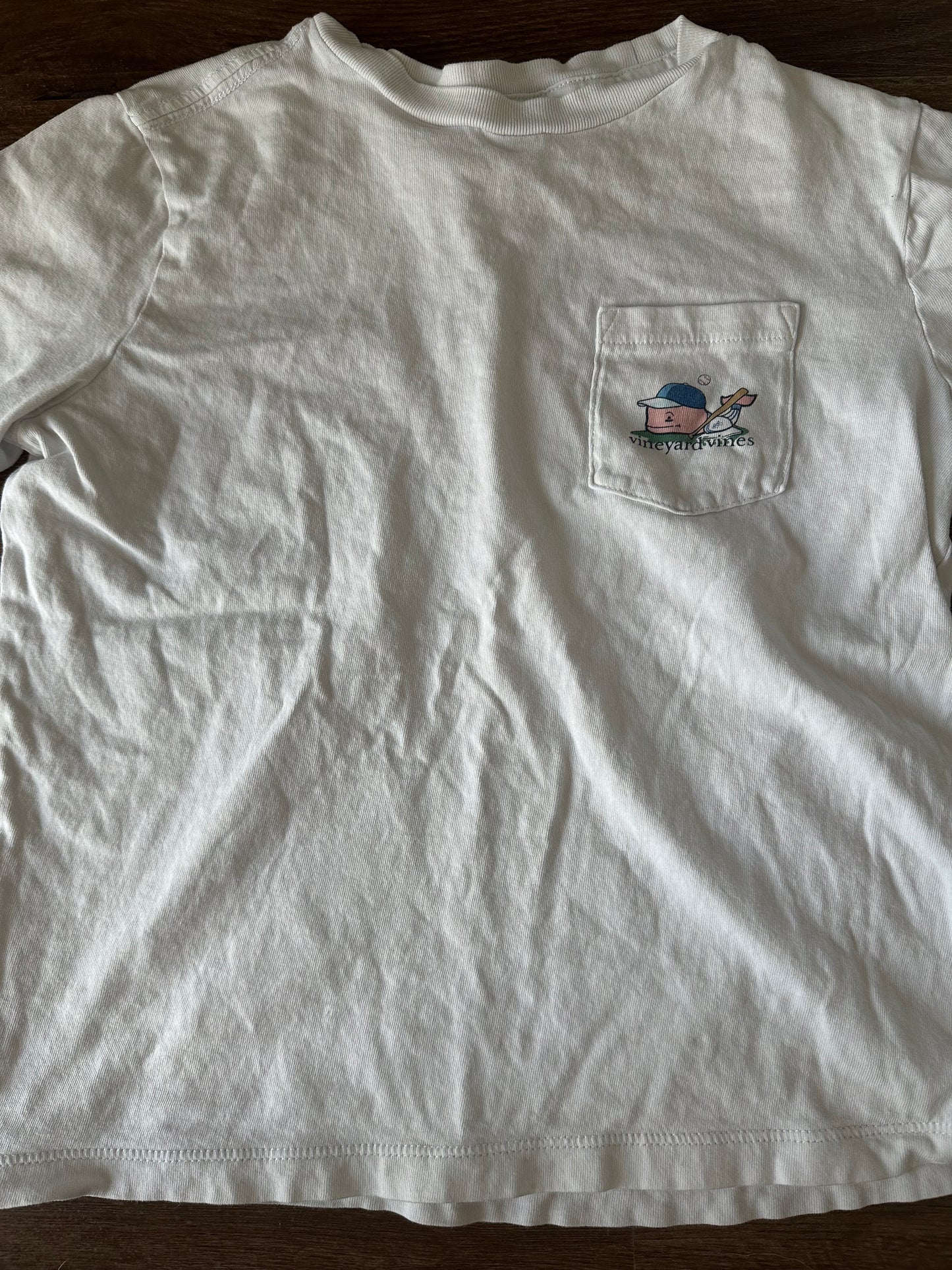 #57 REDUCED Vineyard vines tshirt 7