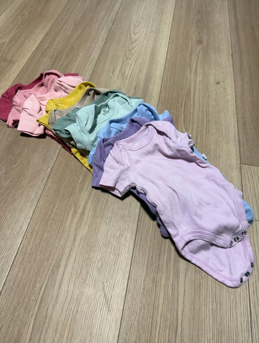 #162 Honest Organic Onesies Newborn