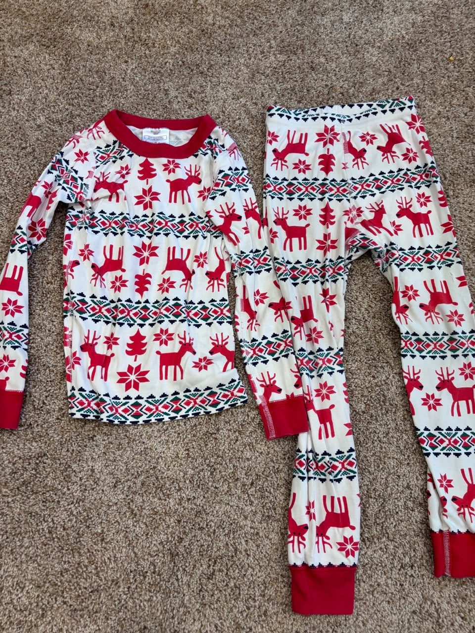 #47, Hanna Andersson holiday jammies, size 6-7
