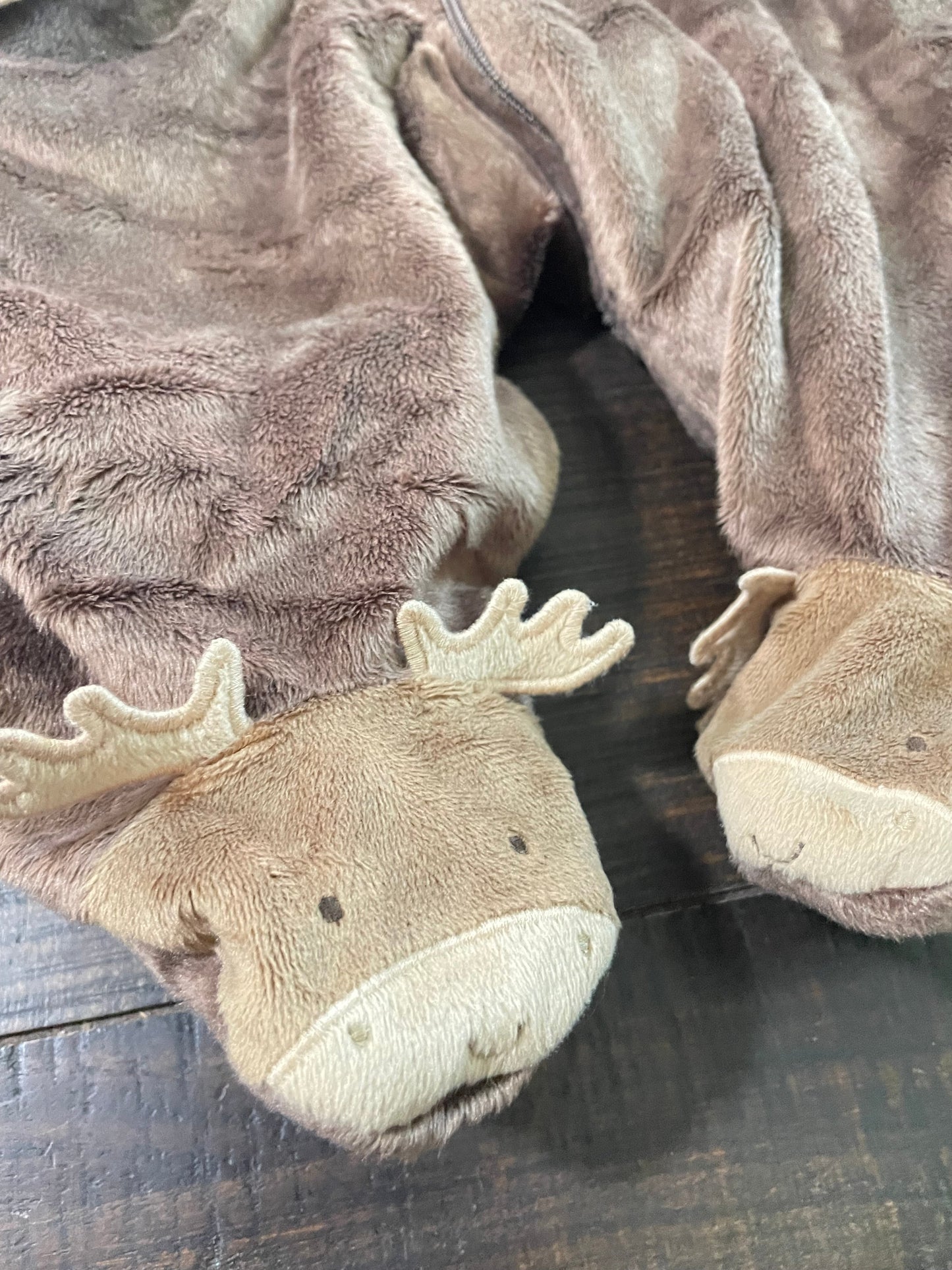 Seller #121 the cutest cozy bunting snow suit 3month