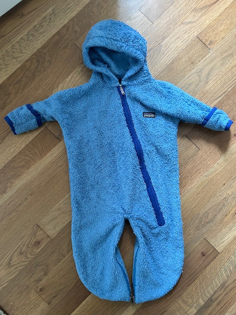 Seller #174 Patagonia Bunting Suit 6 months