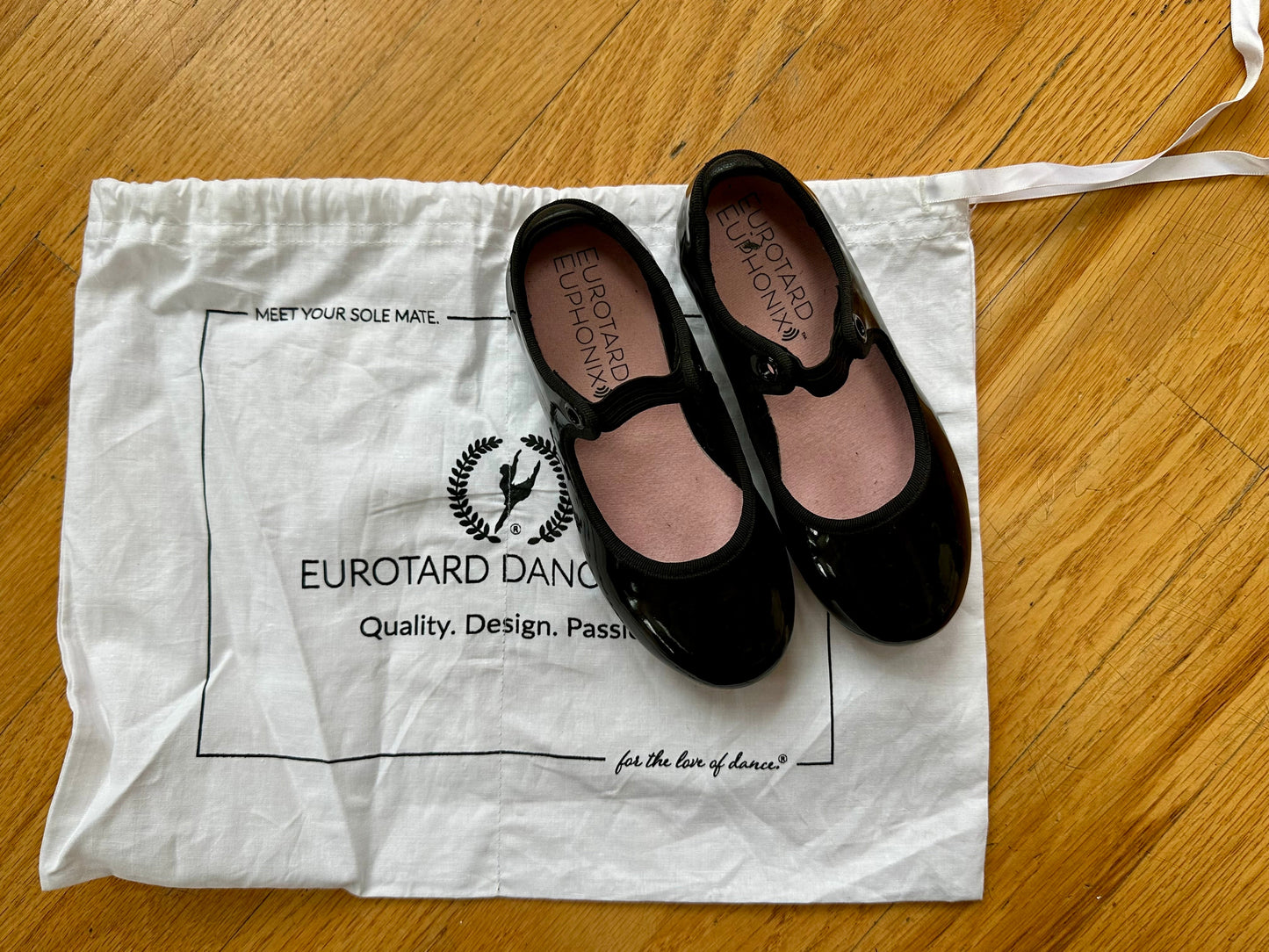 #104 Girl tap shoes 10.5 / 27.5 EU