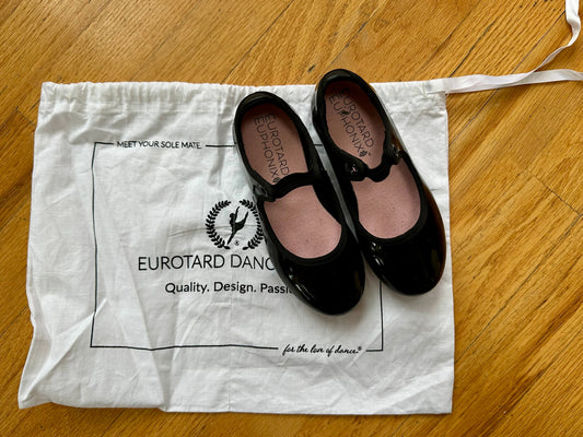 #104 Girl tap shoes 10.5 / 27.5 EU