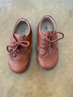 #51 Brown Dress Oxford Brogue Shoes Boys Size 10 EUC