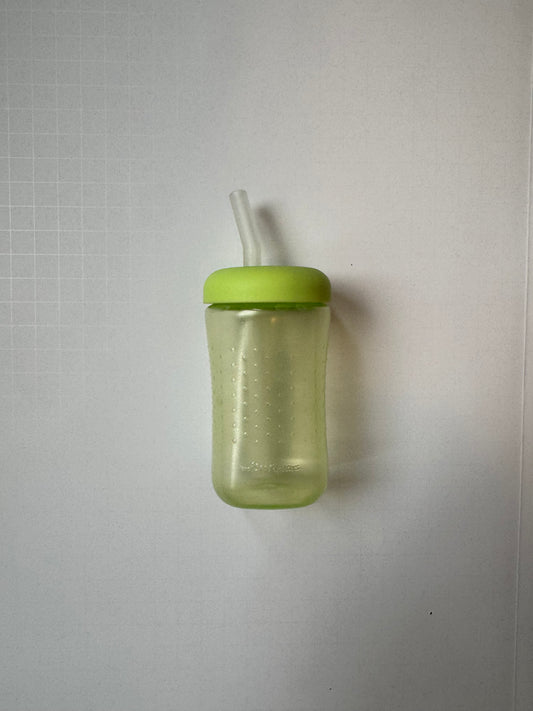 Seller #126 The First Years 7 oz Squeeze and Sip Straw Cup