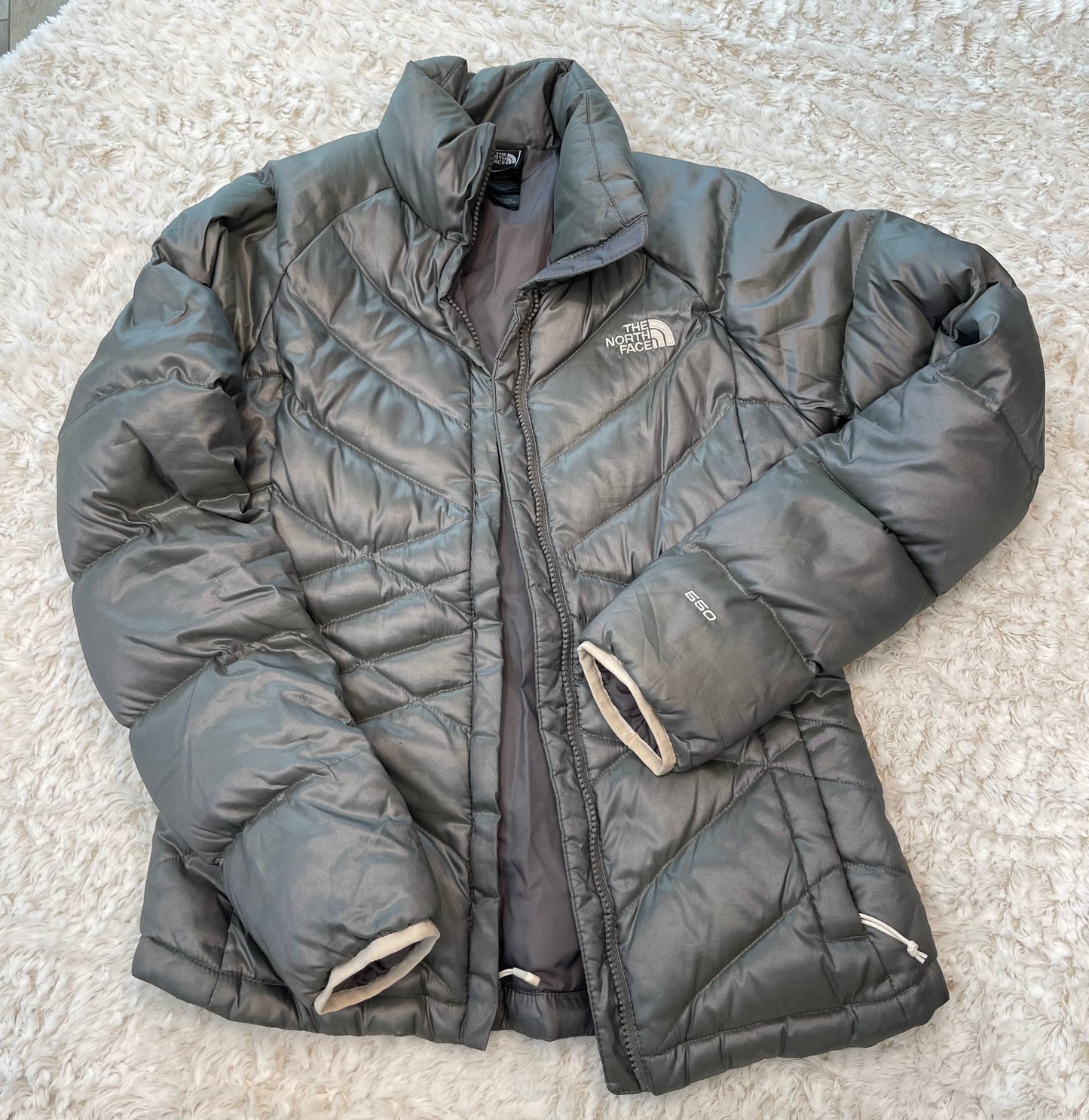 Reduced! 79a women’s XS north face coat