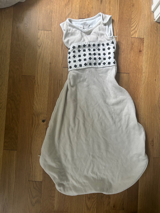 Seller #174 Nanit  Breathing Band Sleep Sack 12-24 months